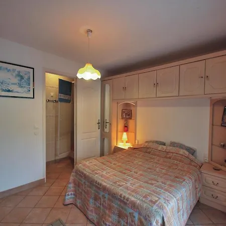 Five-bedroom Holiday In Maxime Nyaraló *