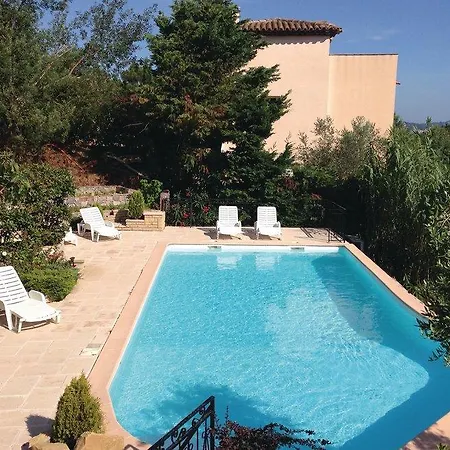 Five-bedroom Holiday In Maxime Sainte-Maxime
